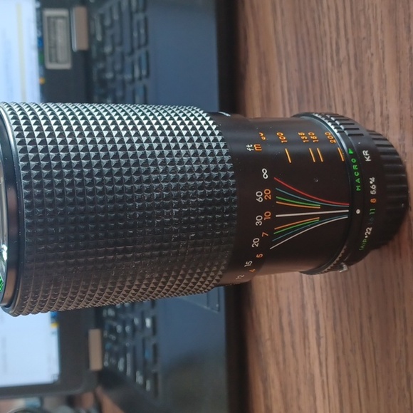 Vintage Sears Camera Lens Auto Zoom Multi-Coated F=80-200mm 1:4.0 Black, w/case